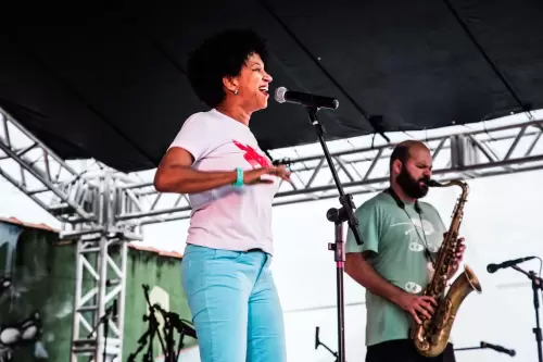 36ee3b 1fb37a86a1944b37a9e0bb5391c59c6bmv2