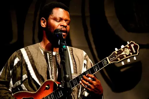 36ee3b 9c978c73d4b2406cbdb11c509ea70fd0mv2